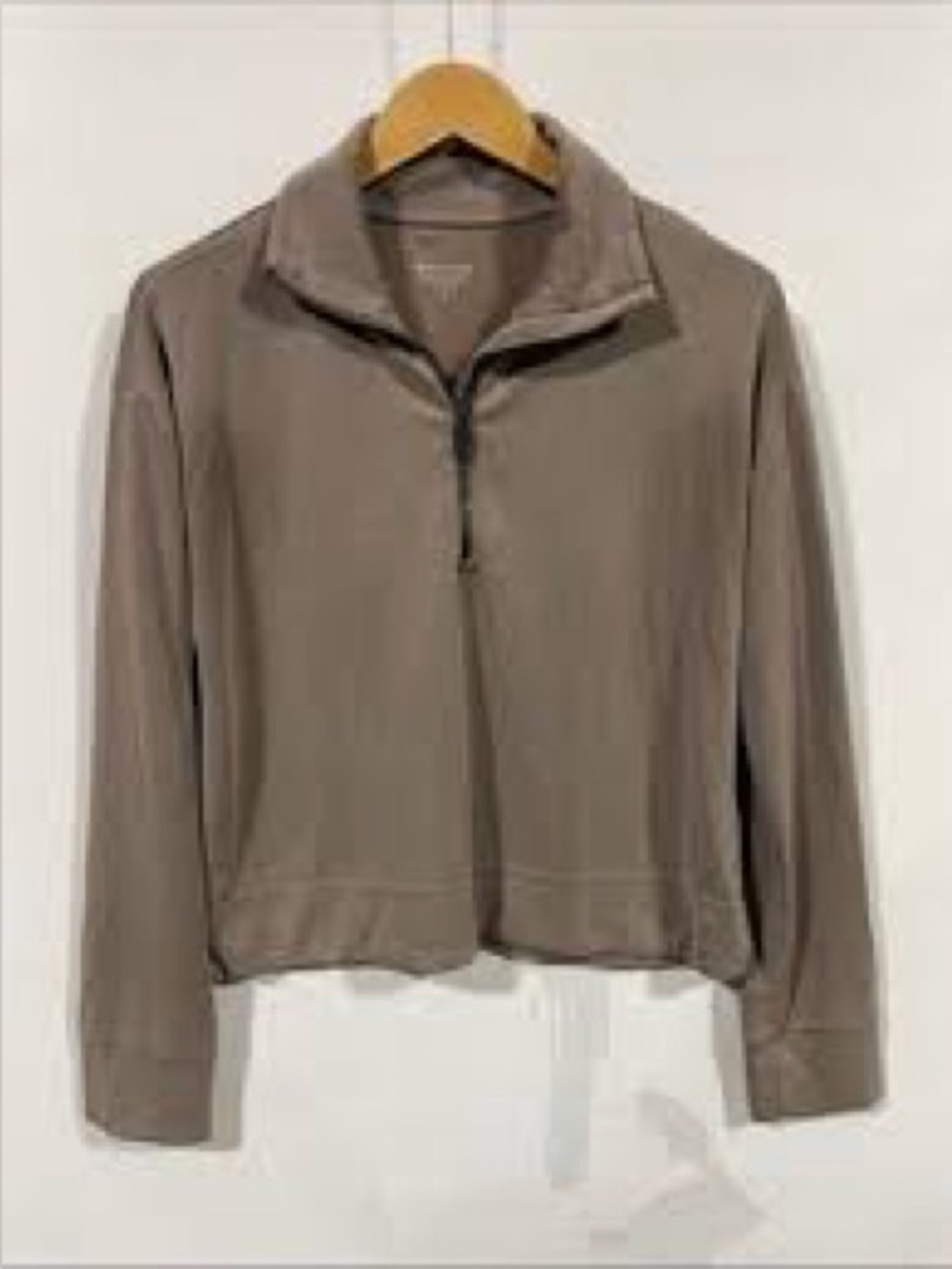Athleta Seasoft Quarter-Zip, taupe or tan brown Size L